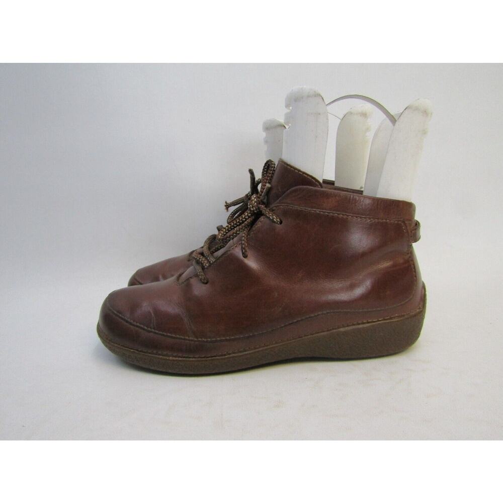 Duluth Trading Womens Size 9.5 M Brown Leather Laces Ankle Fashion Boots Bootie